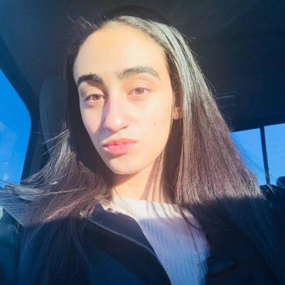 Meet your Posher, Shayma